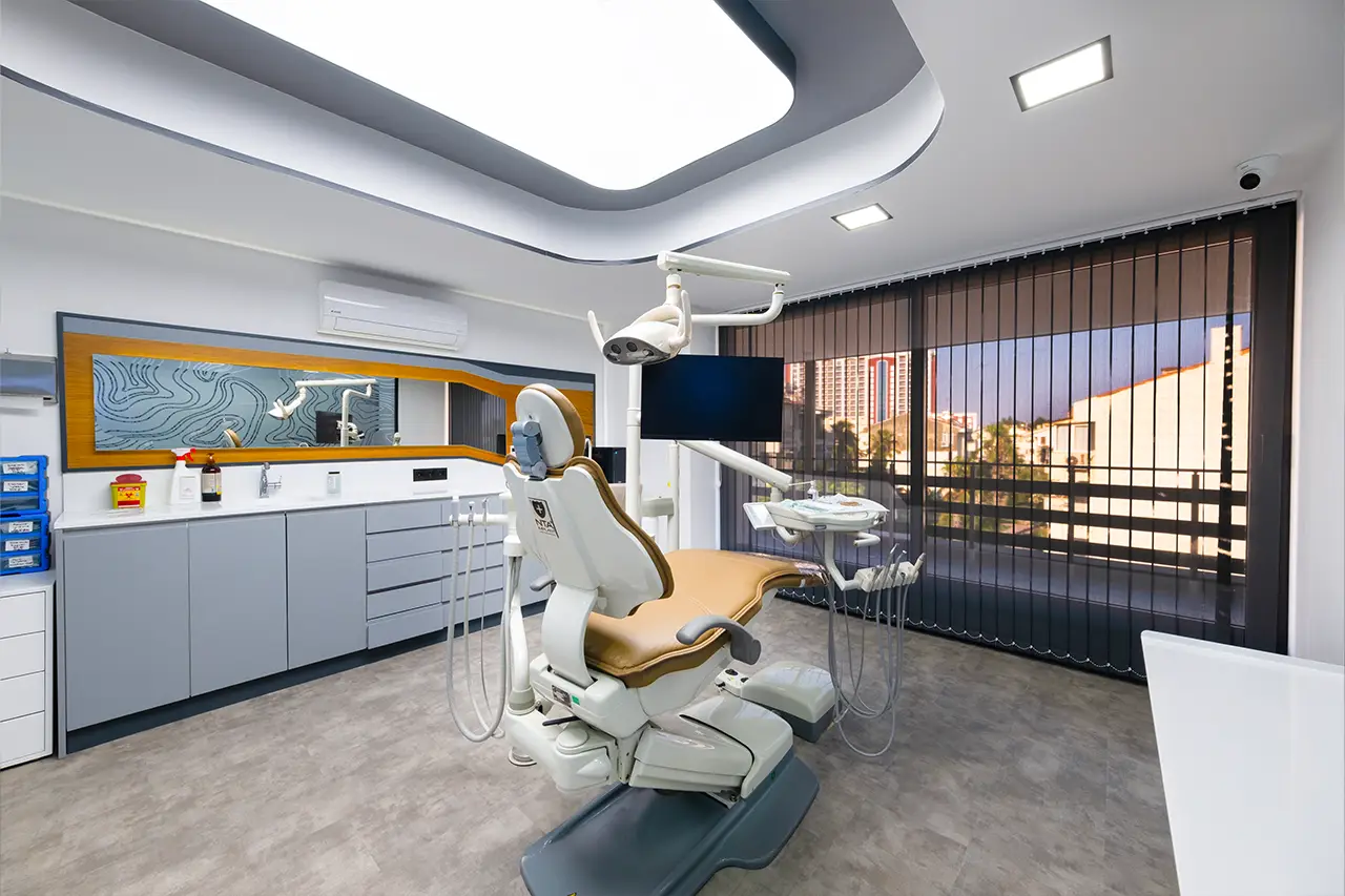 Dental Tourism Antalya vs Istanbul: Which Turkish City Is Right for You?